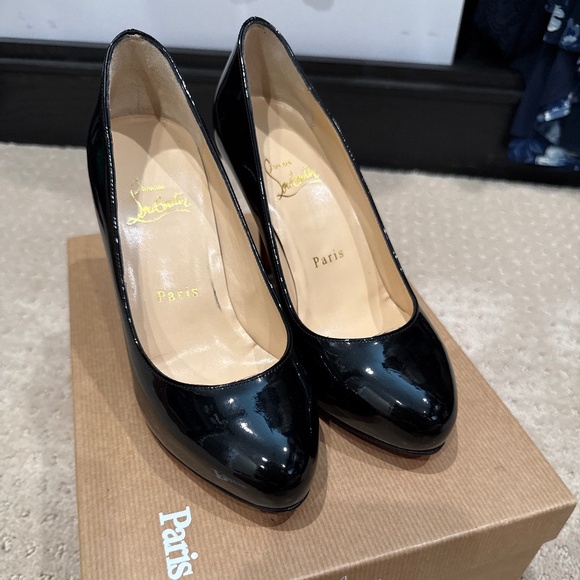 Christian Louboutin Shoes - Christian louboutin